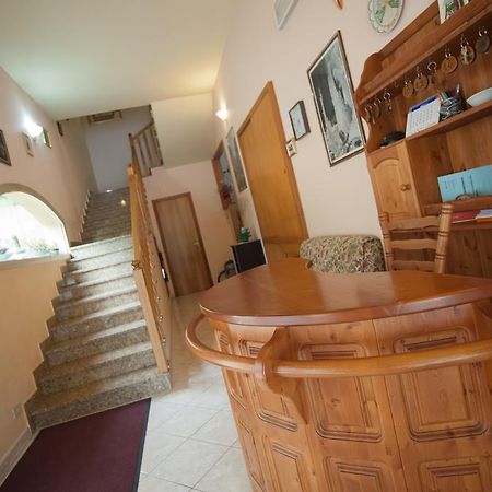 Albergo Magrini Della Genga Дженга Экстерьер фото